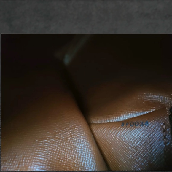 Louis Vuitton Handbag Papillon 30 Brown Monogram PVC - Picture 3 of 8